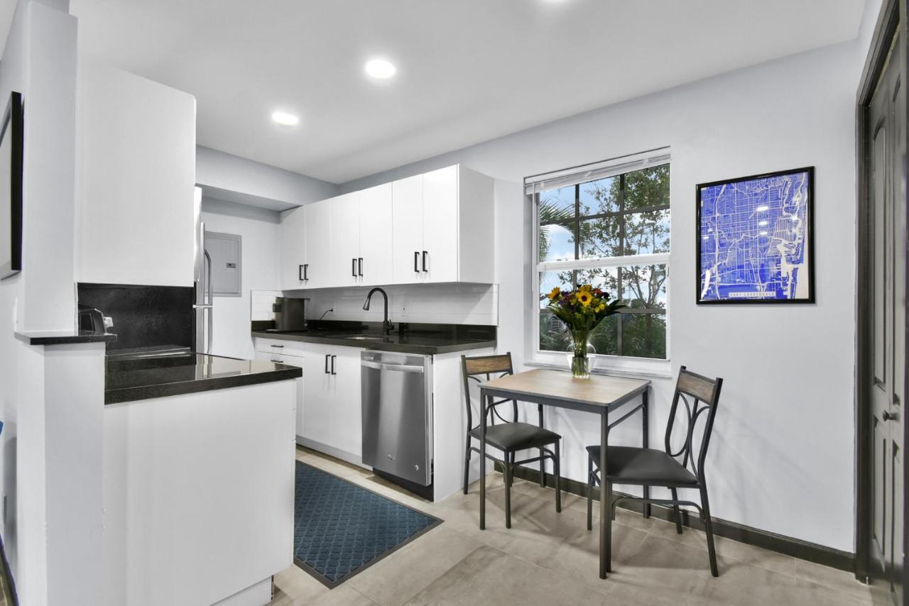Wilton Manors Villas - Florida Furnished Living フォート・ローダーデール エクステリア 写真